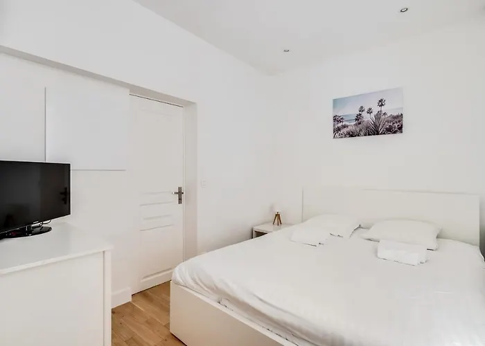 Appartement 3 People Close Eiffel Tower By Weekome *